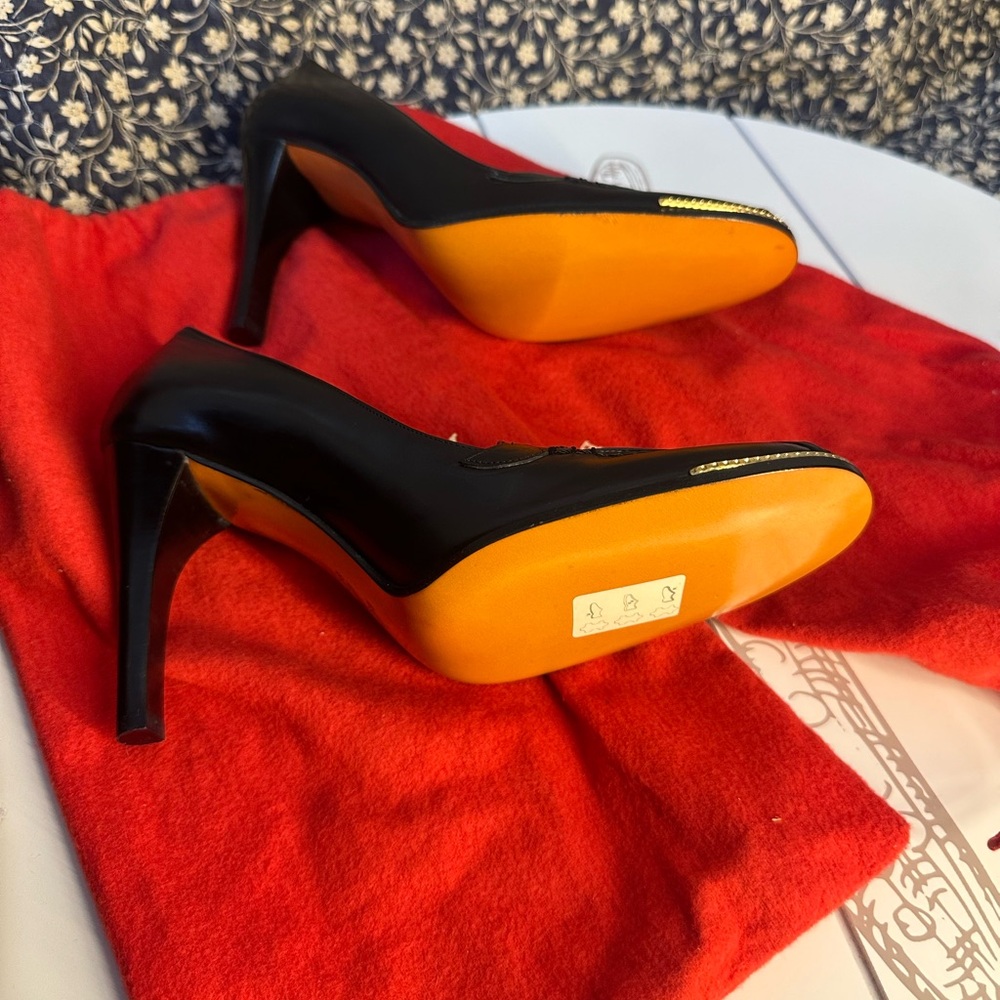 Bally Heels - Picture 7 of 11